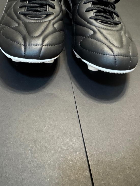 KING Puma Cleats Black and White. Men. Size 13. Like New main image 4